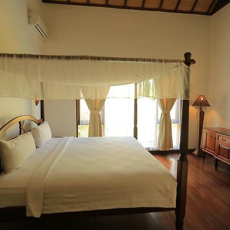 סמיניאק Putri Bali Villa מראה חיצוני תמונה