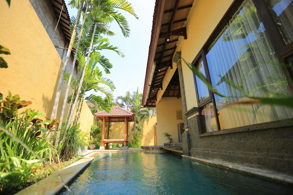 סמיניאק Putri Bali Villa מראה חיצוני תמונה