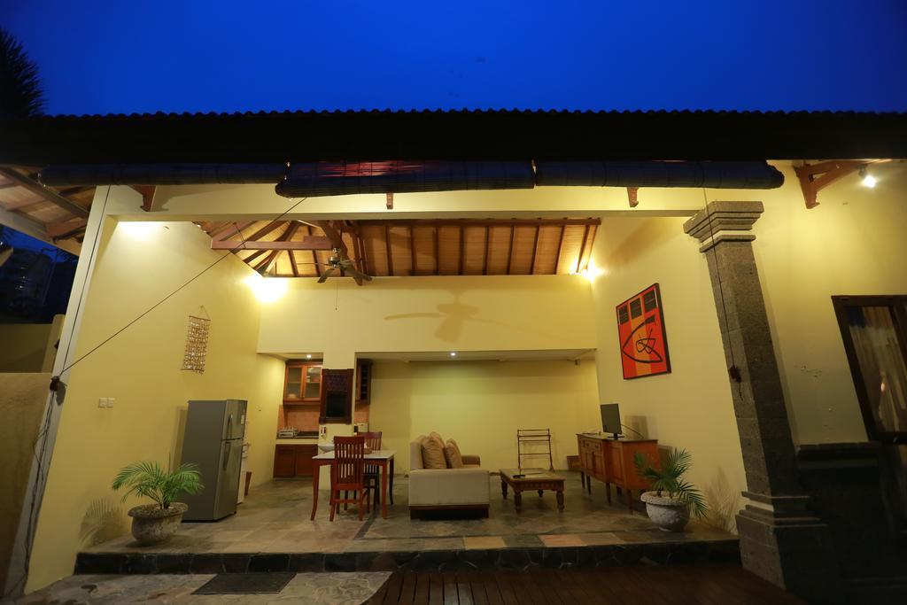 סמיניאק Putri Bali Villa מראה חיצוני תמונה